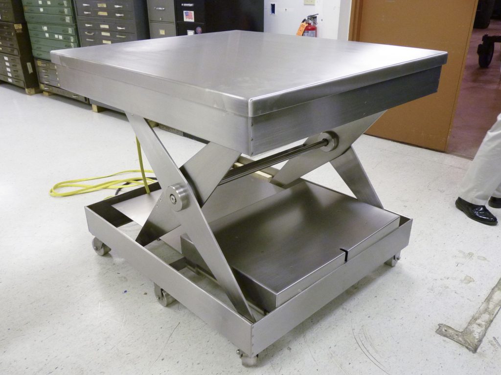 Stainless Steel Lift Table, Cleanroom